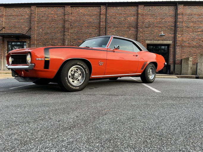 Vehicle image 33