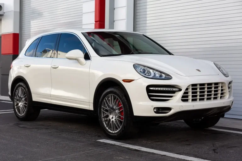 Image for 2011 Porsche Cayenne Turbo