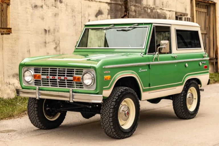Image for 1973 Ford Bronco Ranger 302